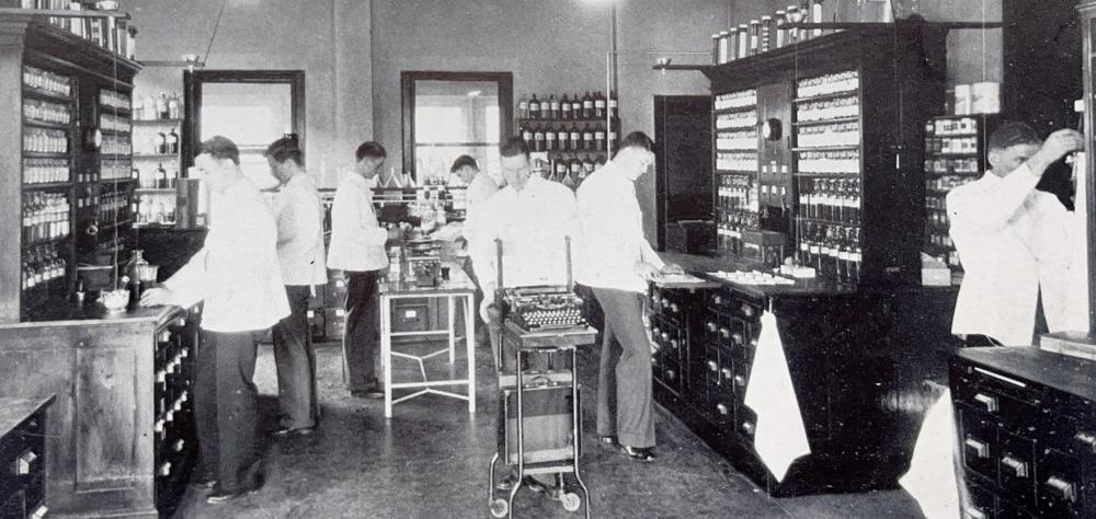 1933 senior class dispensary