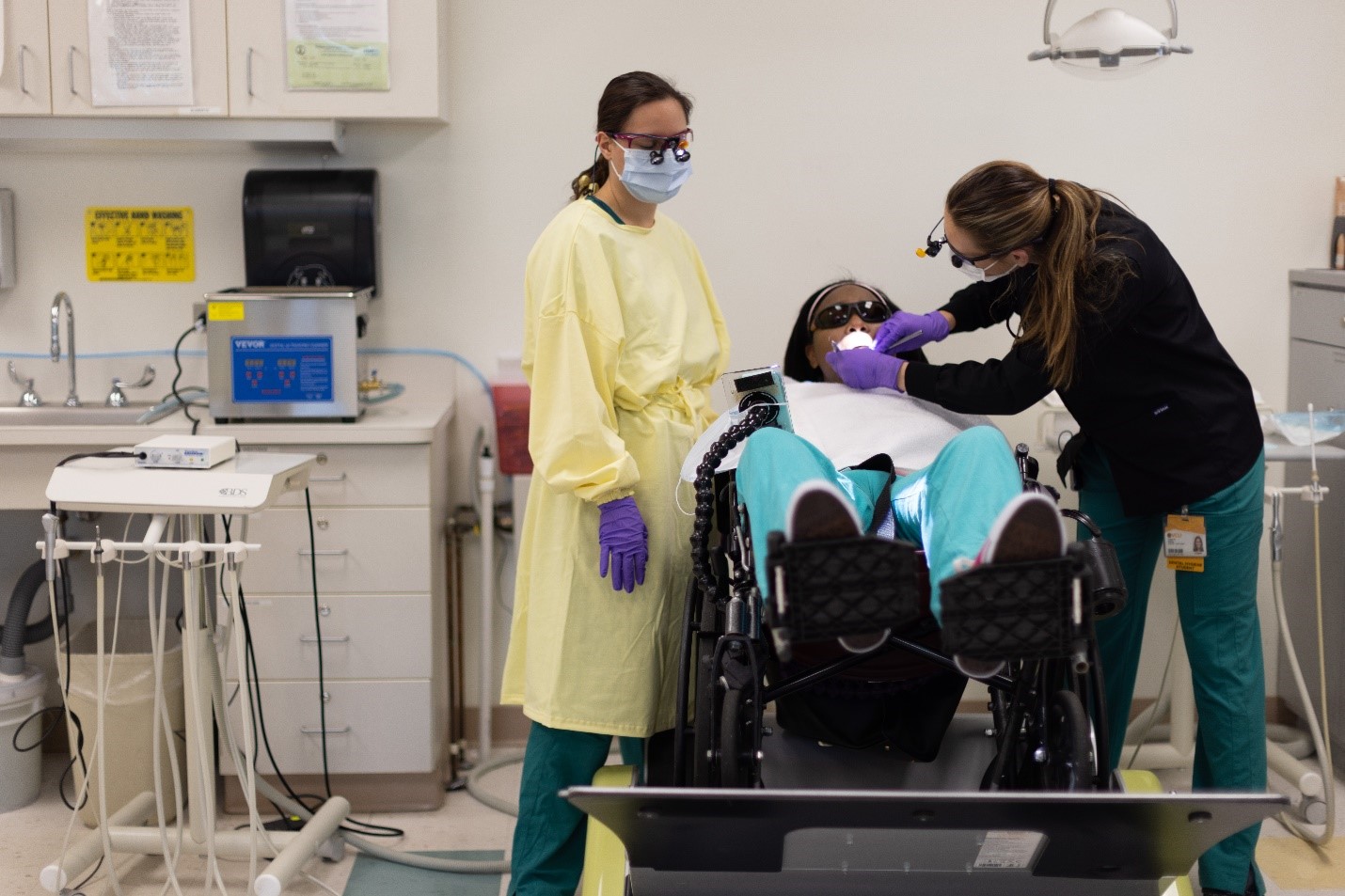 Dental Students Serve Disabled Residents Through Clinical Rotation ...