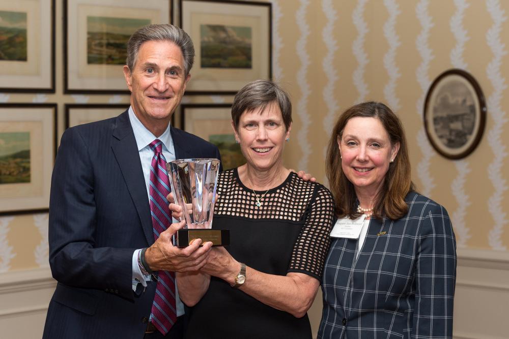 Jean Giddens, Ph.D., RN, FAAN (center), dean of the VCU School of Nursing, received the Robert Irby Award for her outstanding work with major fundraising efforts on the MCV Campus. She is thanked by Harry Thalhimer, MCV Foundation board chair, and Margaret Ann Bollmeier, MCV Foundation president. Photos: Kevin Schindler 