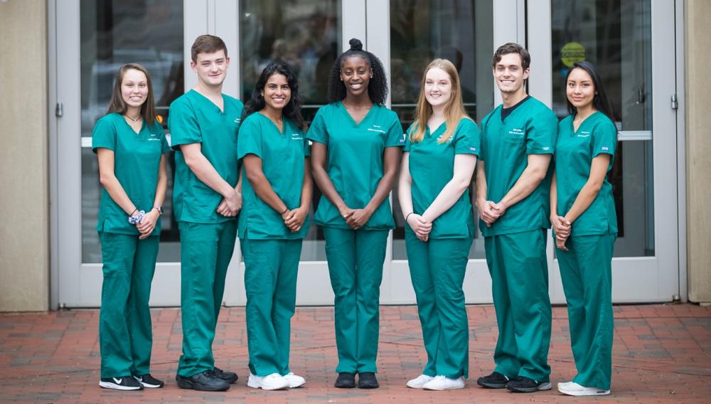 VCU School of Nursing students