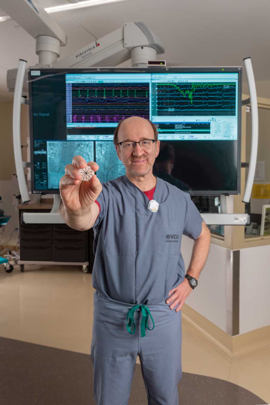 Dr. Ellenbogen with WATCHMAN Device