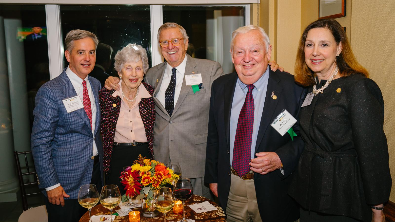 Discovery Series attendes at strolling supper photo