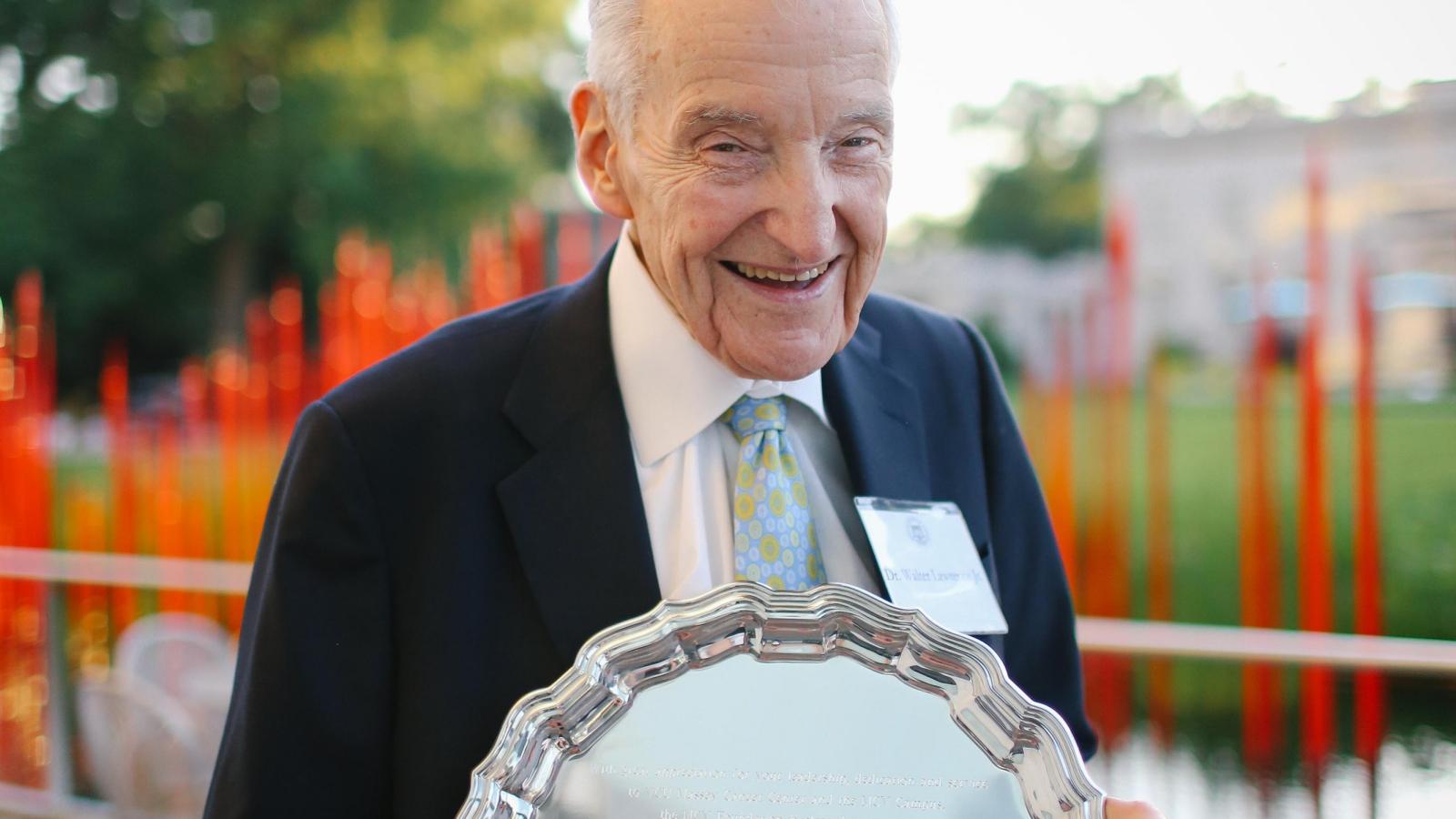 photo of MCV Society event attendees