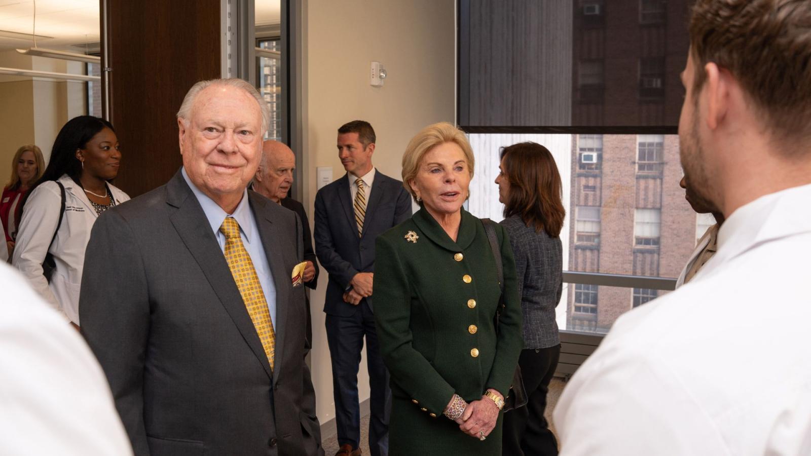 Jim and Fran McGlothlin visit with VCU Schol of Medicine students.