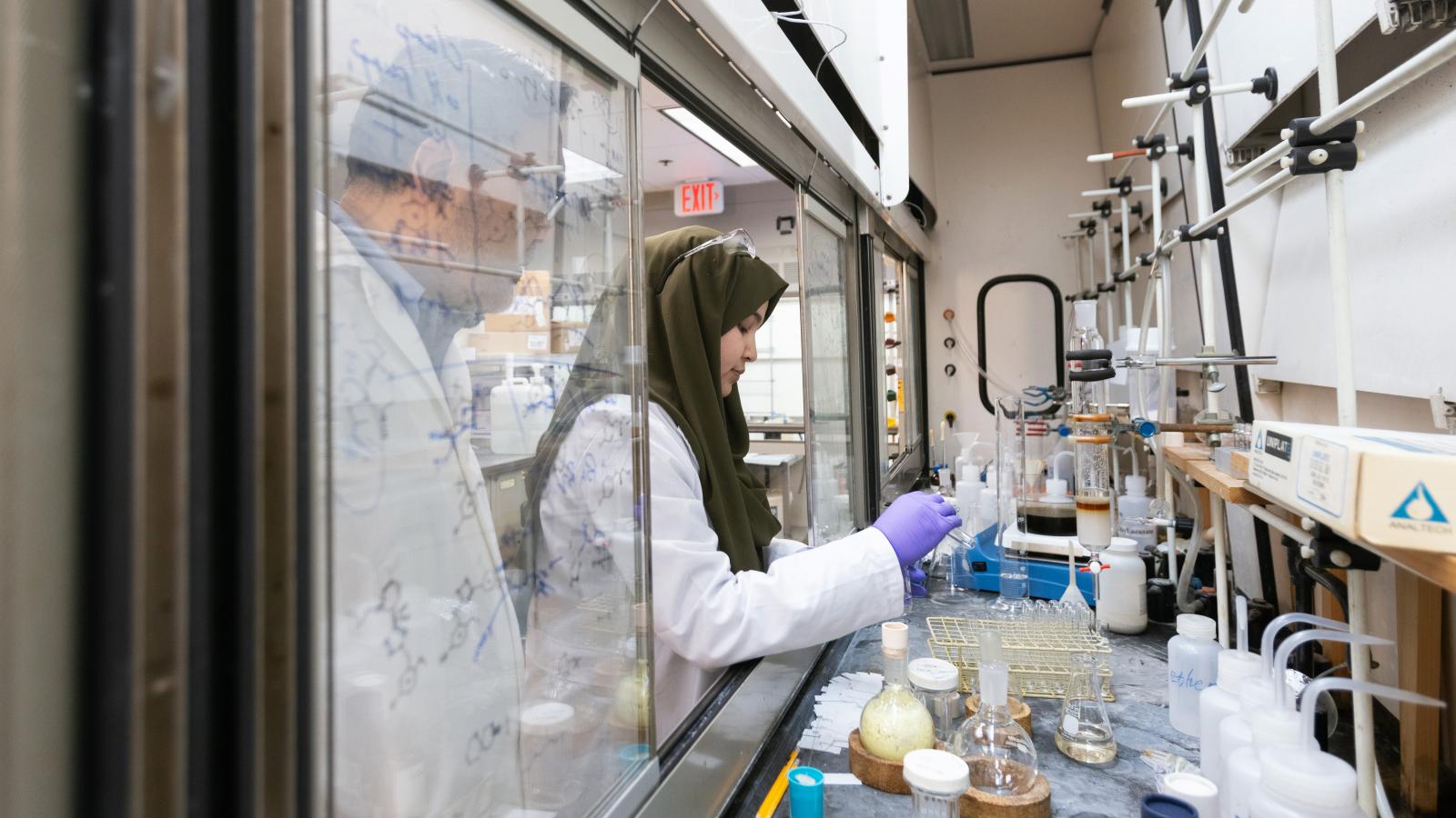 school of pharmacy student